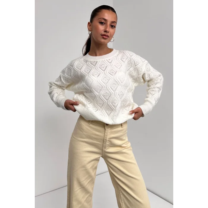 Bisiklet Yaka Desenli Dokulu Triko Kazak