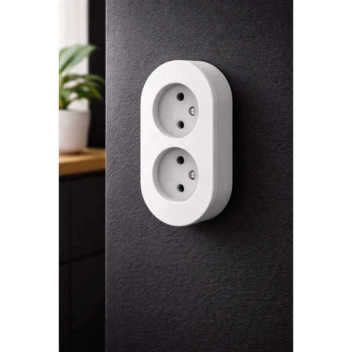 Gri Sıva Üstü İkili Topraklı Priz – Modern Şık Tasarım, Dayanıklı Elektrik Prizi Çiftli