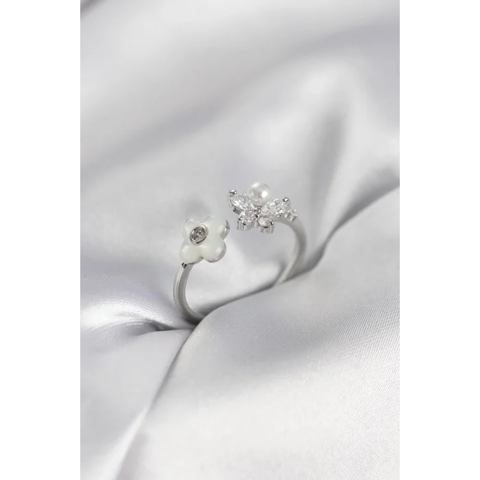 Gümüş Renk Sedefli Çiçek Model Kadın Yüzük
