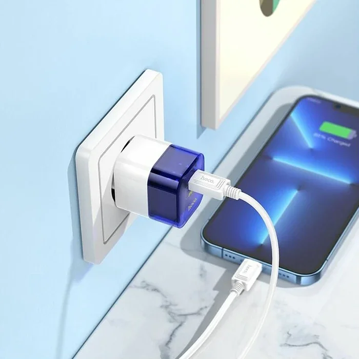 HOCO C131A Platinum PD30W+QC3.0 Girişli Hızlı Şarj Başlığı Ve Type-C To iPhone Lightning Kablo-(5775)