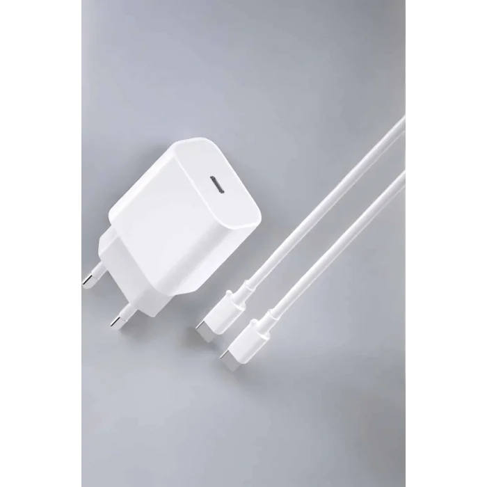 İOS Uyumlu Type-C Girişli Hızlı Şarj 15/15 Pro Max Adaptör ve Kablosu