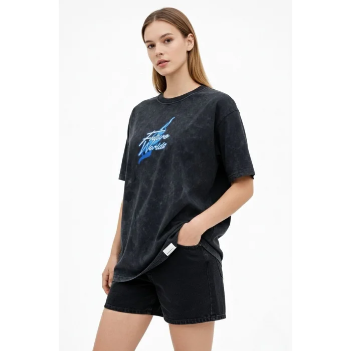 Kadın Asit Yıkamalı Oversize Tişört Future Worlds Baskılı Bisiklet Yaka Kısa Kollu Streetwear %100 Pamuk Street Style T-Shirt - Siyah