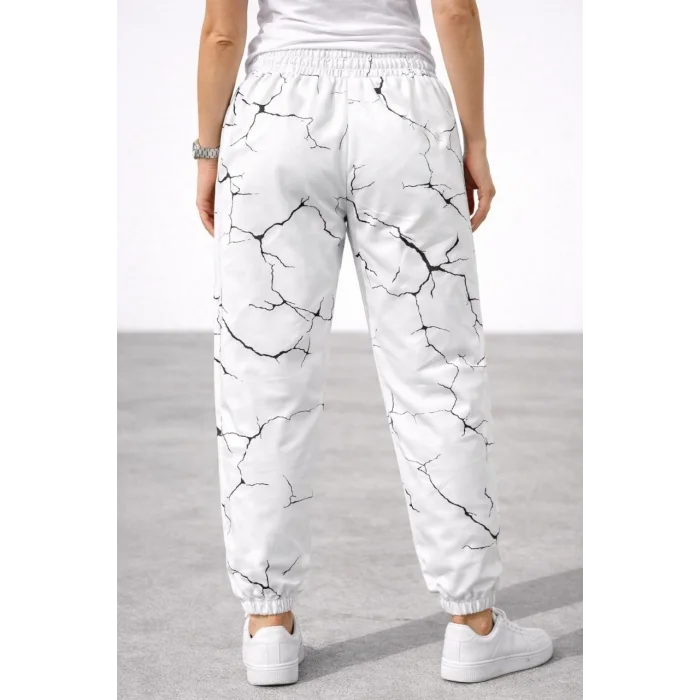 Kadın Dijital Baskılı Eşofman Altı Kışlık Üç İplik Şardonlu Kumaş Lastikli Paça, Cepli, Rahat Kalıp - Beyaz