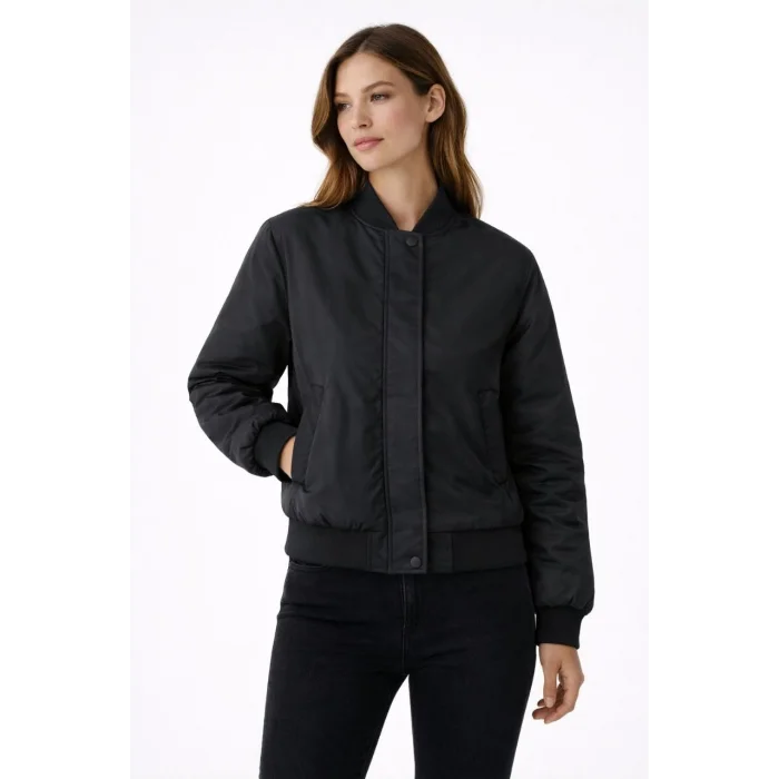 Kadın Premium Bomber Ceket Çıtçıt Kapamalı, Ribana Manşetli, Astarlı, Regular Fit Mont - Siyah