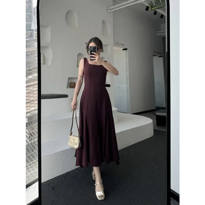 Kadın Sırt Dekolteli Kolsuz Uzun Elbise - Mürdüm