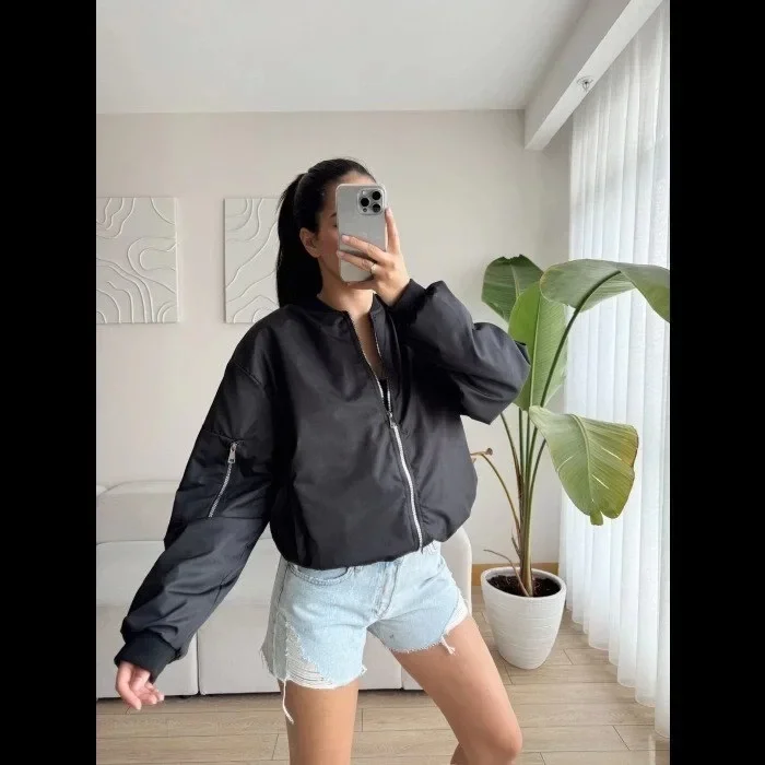 Kadın Siyah Bomber Mont Oversize Kalıp Fermuarlı Cepli  - Siyah