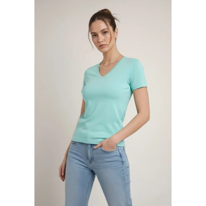 Kadın T-Shirt V Yaka Slim Fit Likralı Tişört Günlük Basic Body - Turkuvaz
