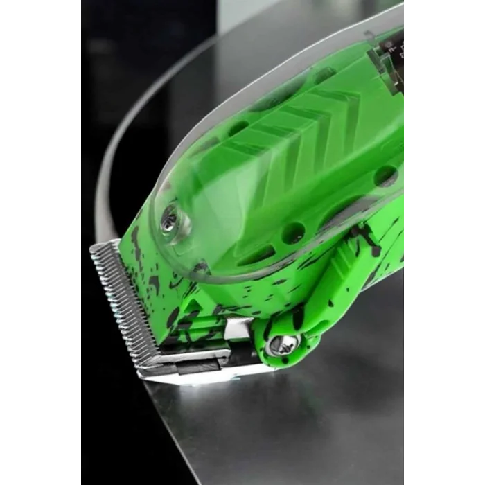 Lazer Öncesi Şarj Edilebilir Su Geçirmez Tıraş ve Bakım Seti