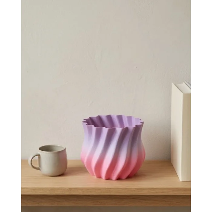 Pembe Lila Degrade Kıvrımlı 3D Vazo Estetik Ev Ofis Dekoru