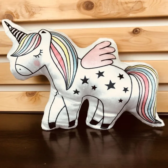 Unicorn Tasarımlı Yumuşak Peluş Yastık