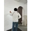 Erkek Oversize Dik Yaka Fermuarlı Sweatshirt - Zincir Nakışli Kanguru Cepli - Beyaz
