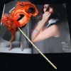 Kırmızı Işıltılı Tutmalı Fotoğraf Çekimi Maskesi 18x29 cm