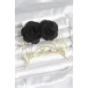 Pirinç Gold Renk Siyah Gül Model Kadın Küpe