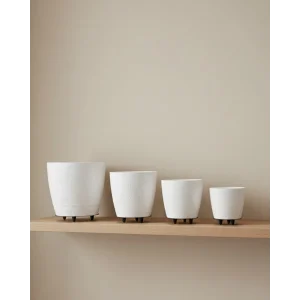 4’lü 3D Beyaz Dekoratif Vazo Seti Modern Ayaklı Şık Saksı Takımı