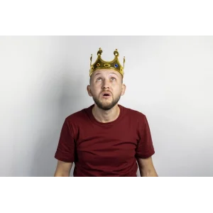 Plastik Kral Tacı Altın Renk Yetişkin Boy 55 cm