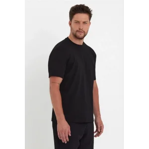 Erkek Düz Penye Tişört Bisiklet Yaka Kısa Kol Regular Fit T-Shirt - Siyah