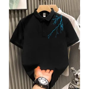 Erkek Yakası Düğmeli Baskılı T-Shirt - Siyah