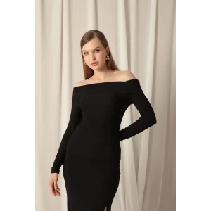 Ottoman Kumaş Madonna Yaka Kadın Siyah Bluz