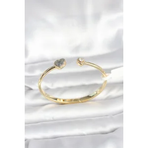 Pirinç Gold Renk Kalpli Model Kadın Kelepçe Bileklik