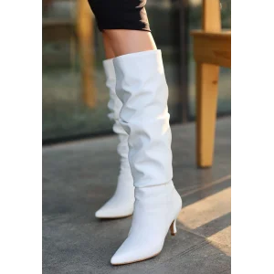 Zelya Beyaz Cilt Topuklu Çizme