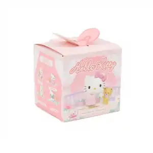 HKT38100 Hello Kitty ve Oyun Arkadaşı