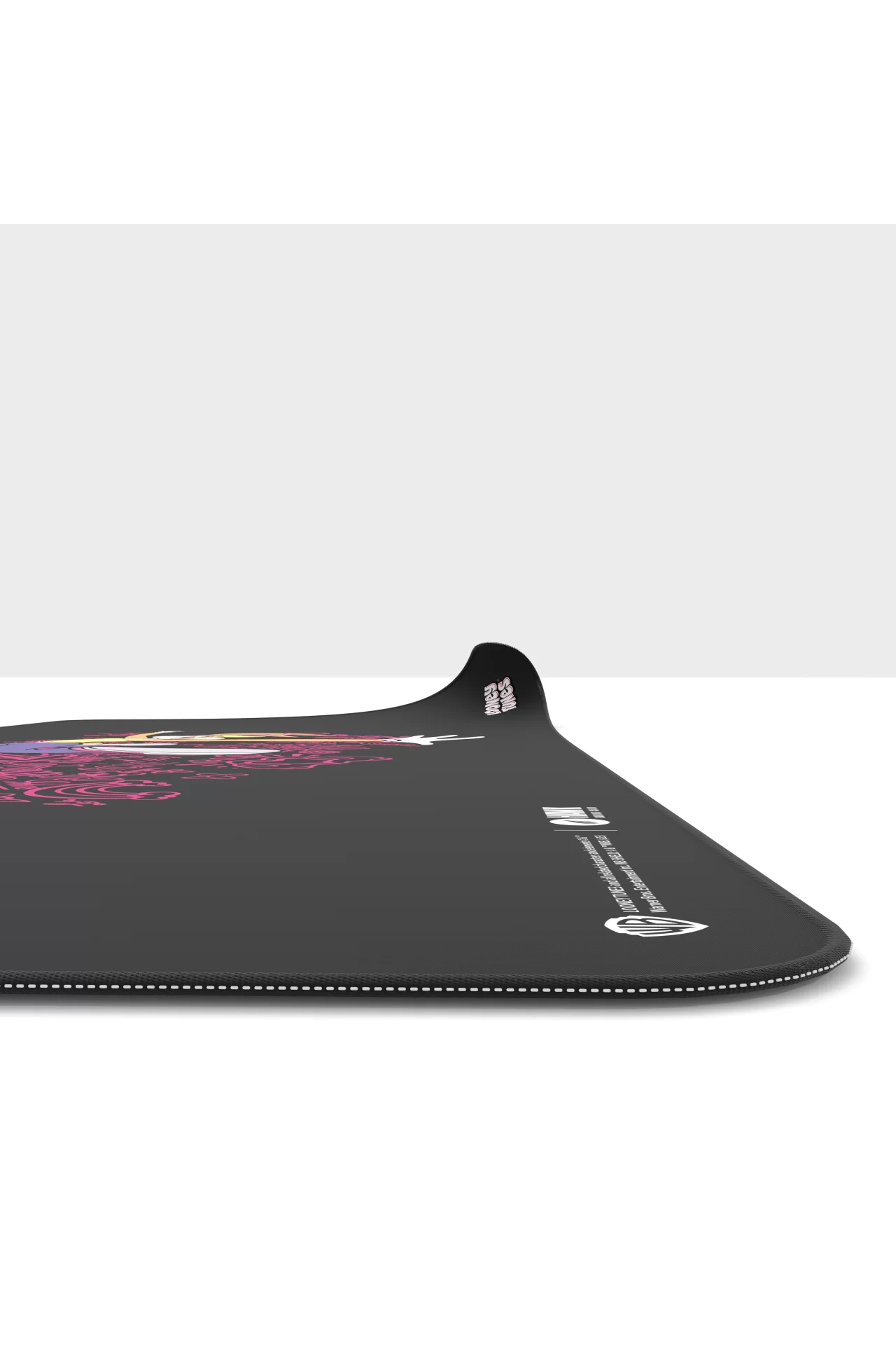 Hawk Looney Tunes Lola Graffiti 90x40 Mouse Pad