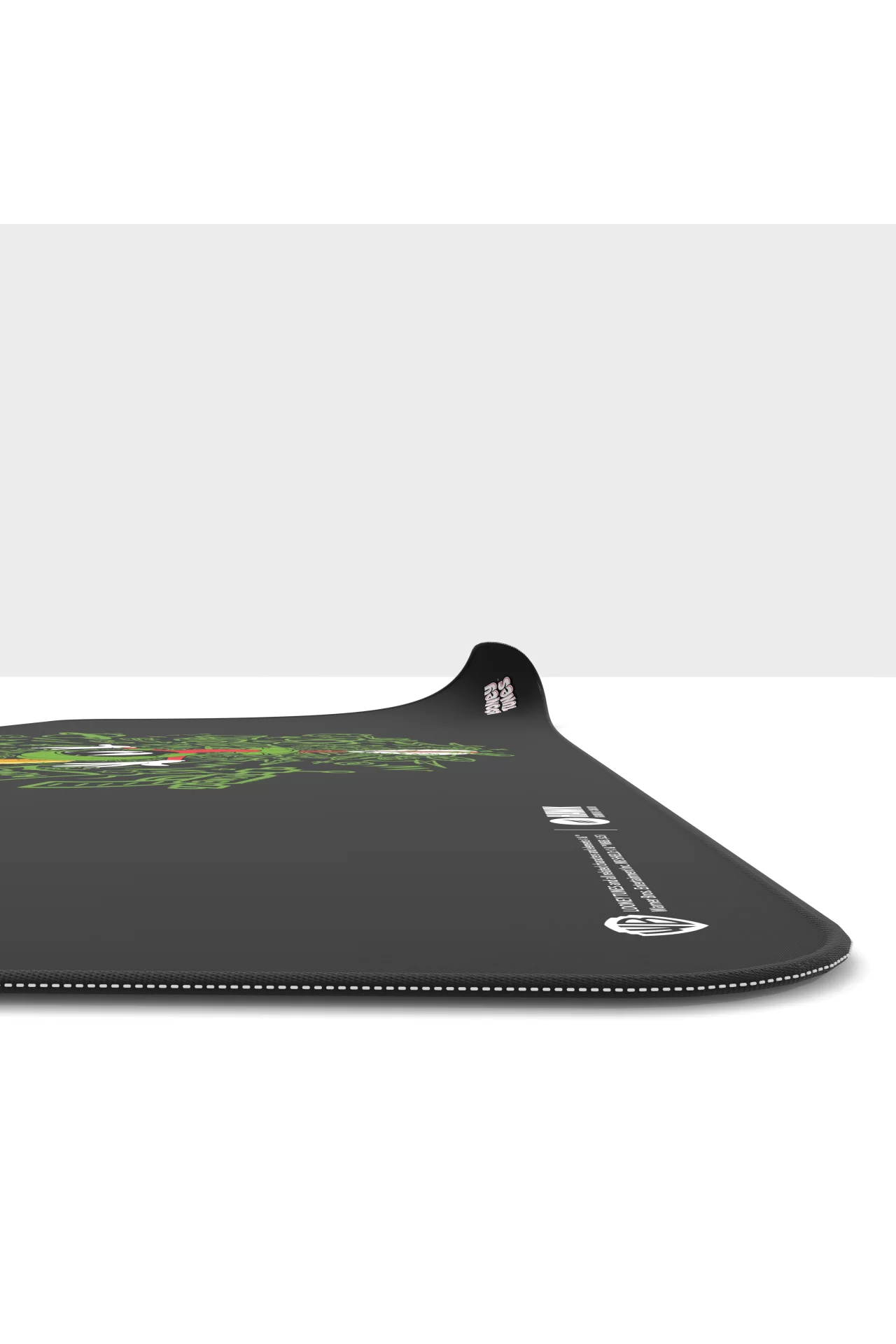 Hawk Looney Tunes Marvin Graffiti 90x40 Mouse Pad