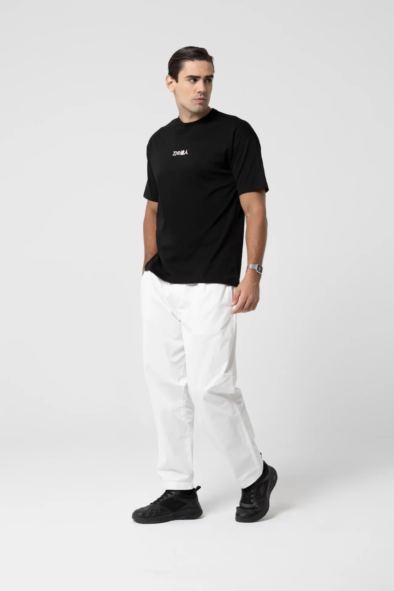 East Oversize Siyah T-Shirt