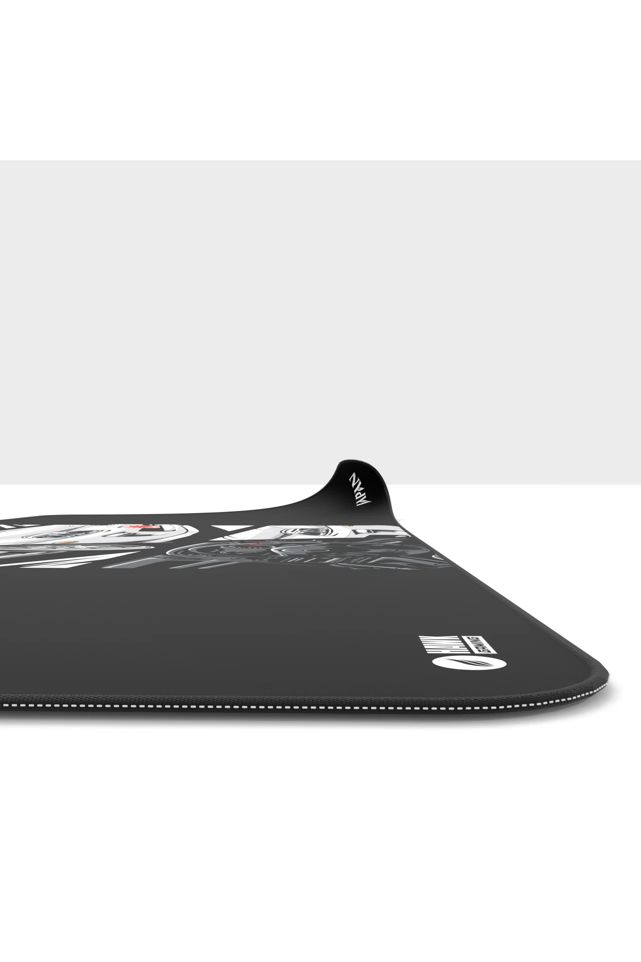 Hawk Japan 90x40 Mouse Pad