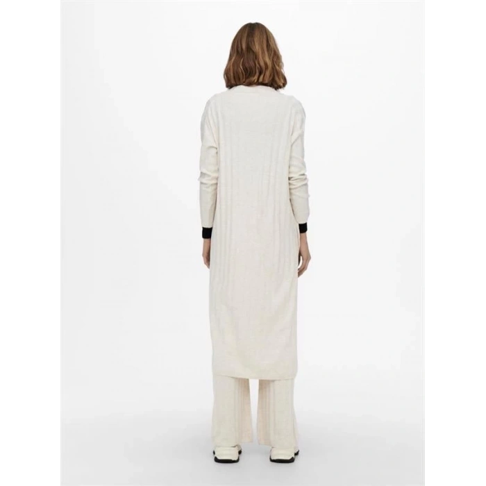 15236371 Uzun Kışın Rahatlığı