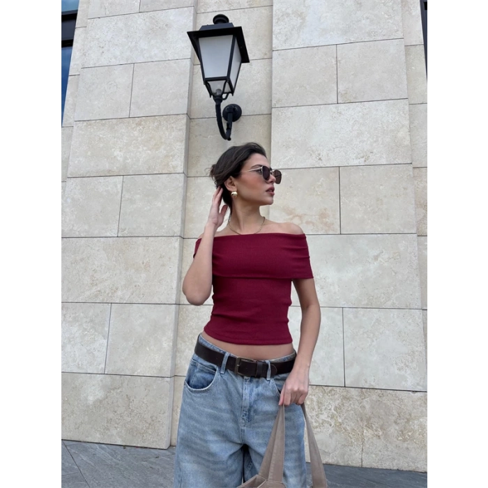 Madonna yaka sıfır kol bluz