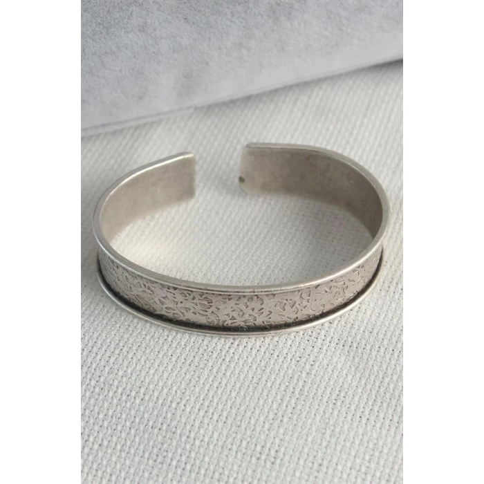 Otantik Gümüş Renk Motif İşleme Detay Plaka Erkek Bileklik