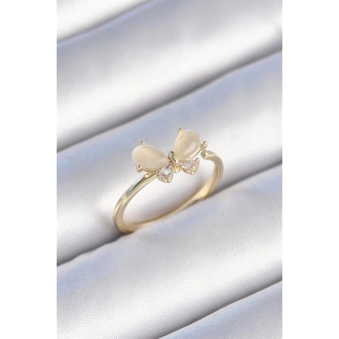 Pirinç Gold Renk Beyaz Mineli Zirkon Taşlı Kelebek Model Kadın Yüzük