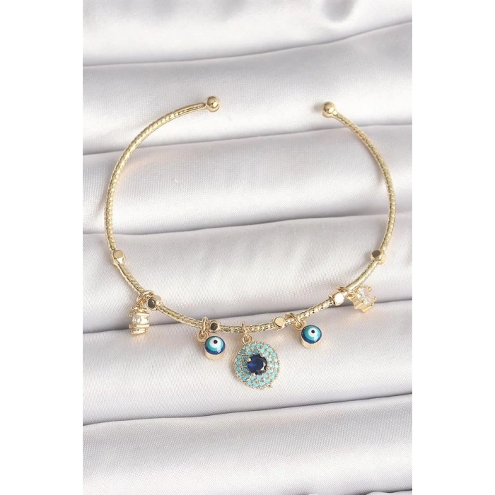 Pirinç Gold Renk Zirkon Taşlı Nazar Boncuk Detay Charm Kadın Bileklik