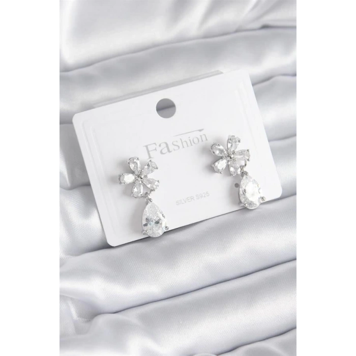 Pirinç Gümüş Renk Zirkon Taşlı Çiçek Model Damla Model Kadın Küpe
