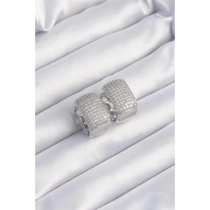 Pirinç Gümüş Renk Zirkon Taşlı Minimal Halka Küpe