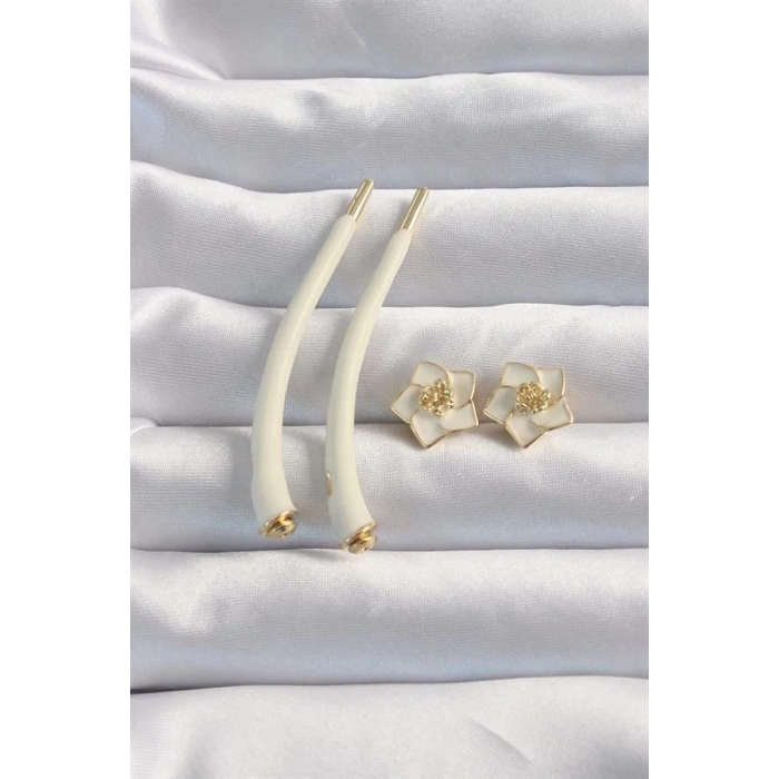 Pirinç Krem Renk Botega Küpe