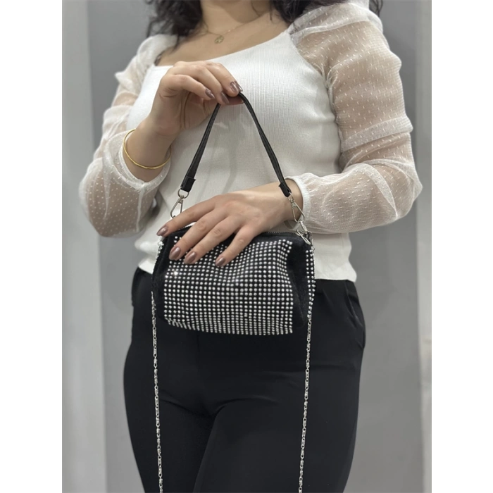 Taşlı siyah cilt çanta