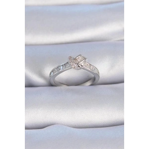 Pirinç Gümüş Renk Zirkon Taşlı Düğüm Model Kadın Yüzük