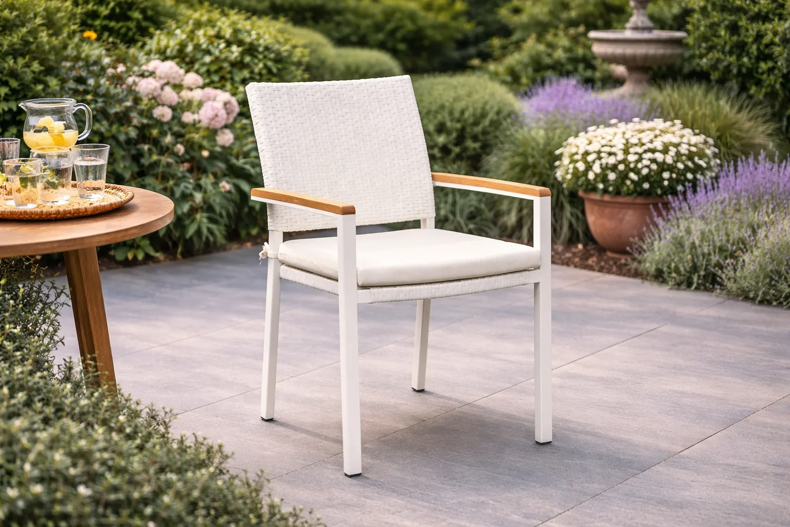 Unit Sandalye - Alüminyum Gövde & Masif Detaylı (Örgü Sırtlı)