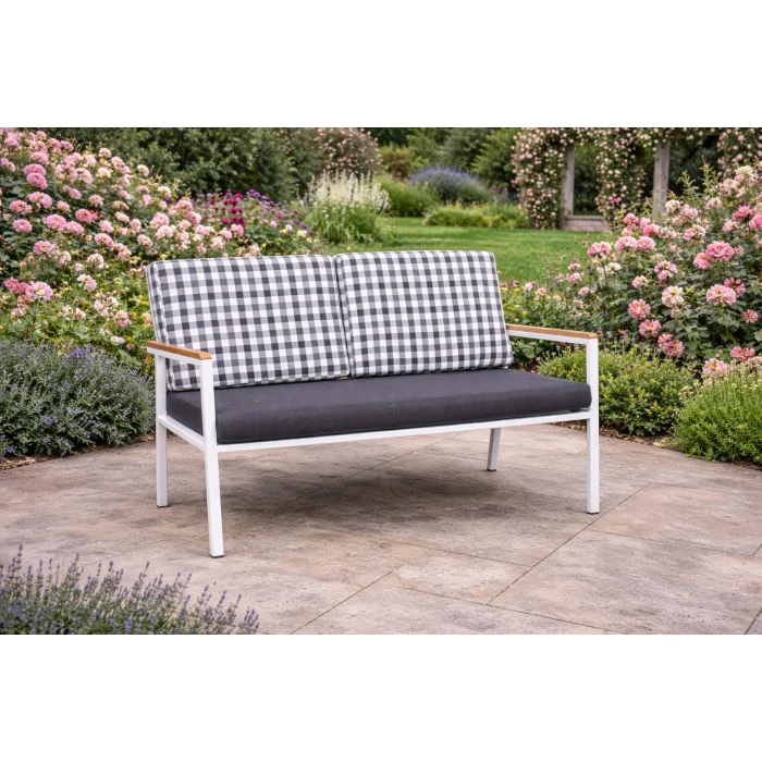 Still Yemek Masalı Takım (Kareli) - 4 Kişilik Masif Ahşap Oturma Grubu