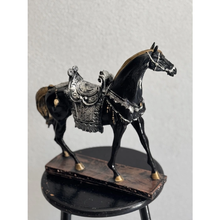 Dekoratif At Heykeli (Orta Boy)