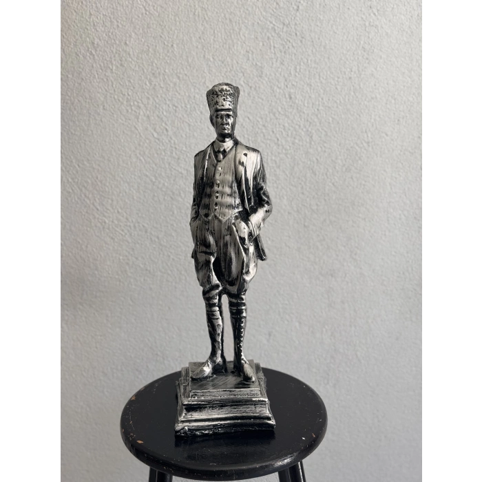 Dekoratif Atatürk Heykeli