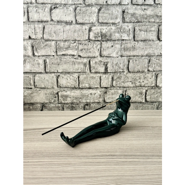 Kurbağa Çubuk Tütsülük