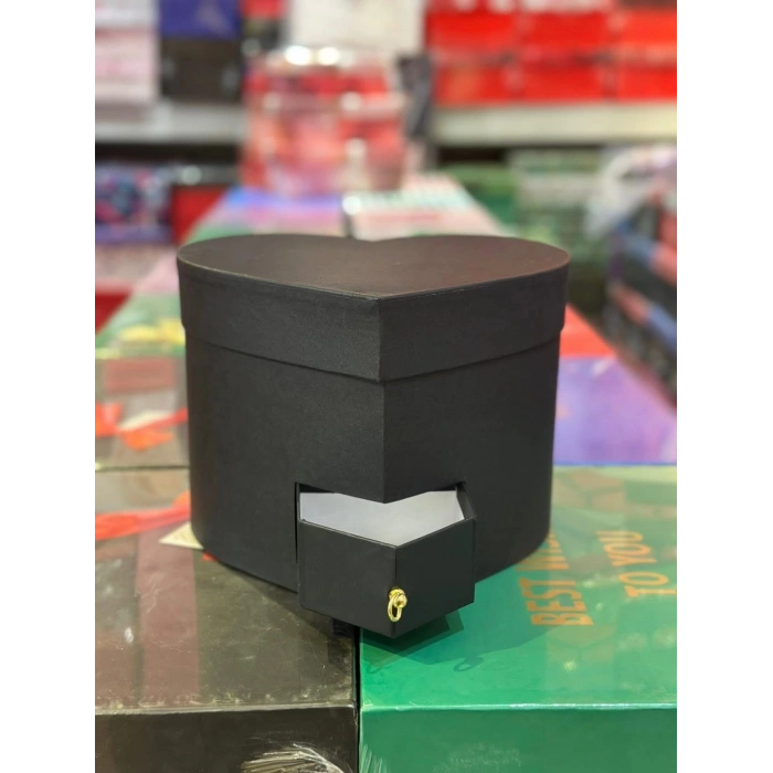 Siyah Çekmeceli Kalp Kutu