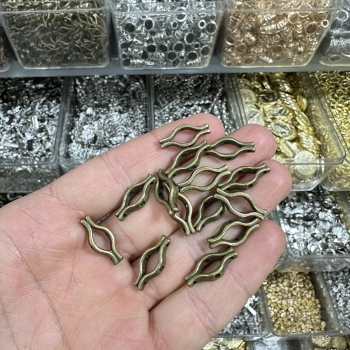 METAL ANTİK YEŞİL DUDAK APARATI (50 gram)