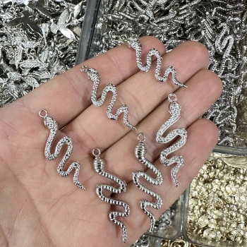 METAL GÜMÜŞ YILAN (50 gram)
