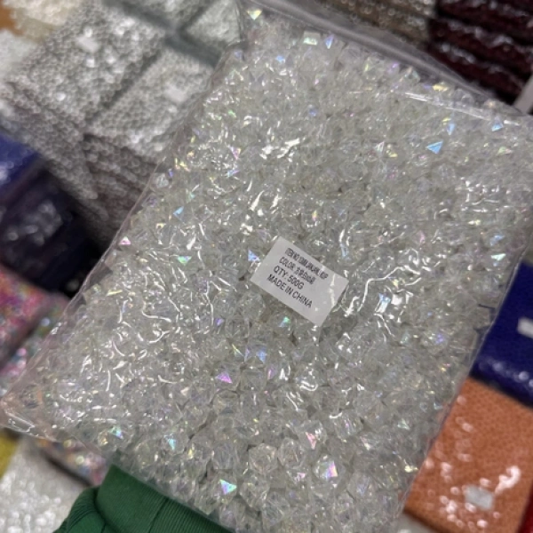 10 mm janjanlı küp boncuk (500 gr)