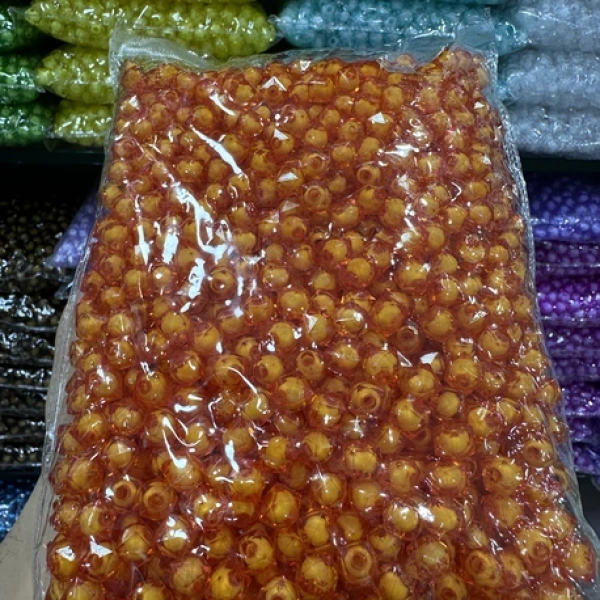 10 mm küp çanta boncuğu (500 gr)
