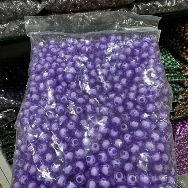 10 mm küp çanta boncuğu (500 gr)